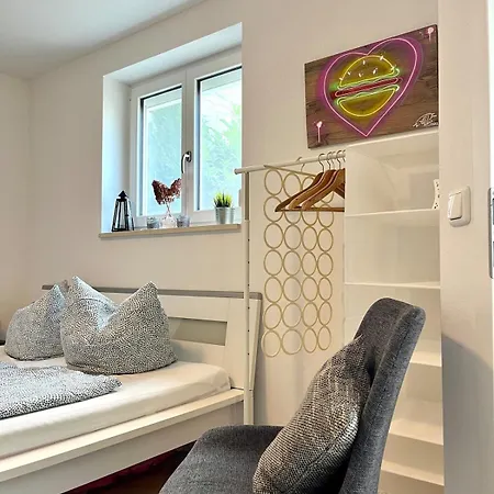 Schoenes Mit Terrasse Und Nur 5 Min Zur Sbahn Apartman *